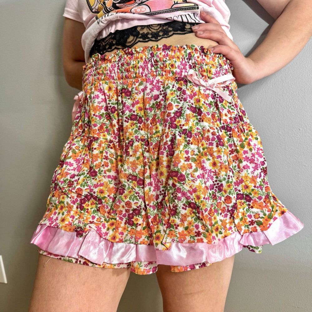 Lolita Kawai Floral Print Pink Silk Trim Shorts